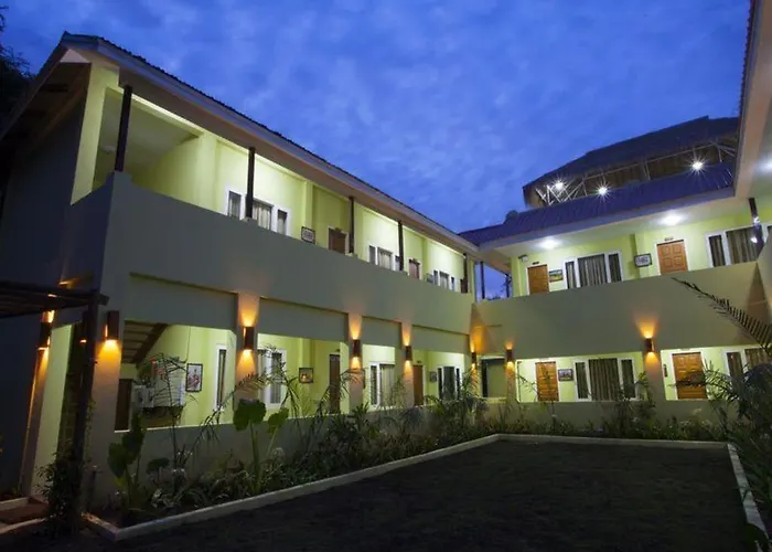 New Wave 1 Guesthouse