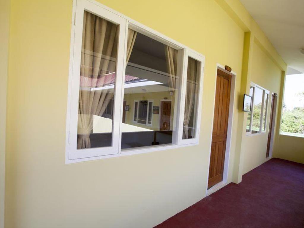 New Wave 1 Guest house